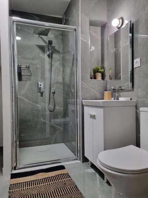 Studio Nice, Avenue Des Fleurs, Climatise Apartment Bagian luar foto